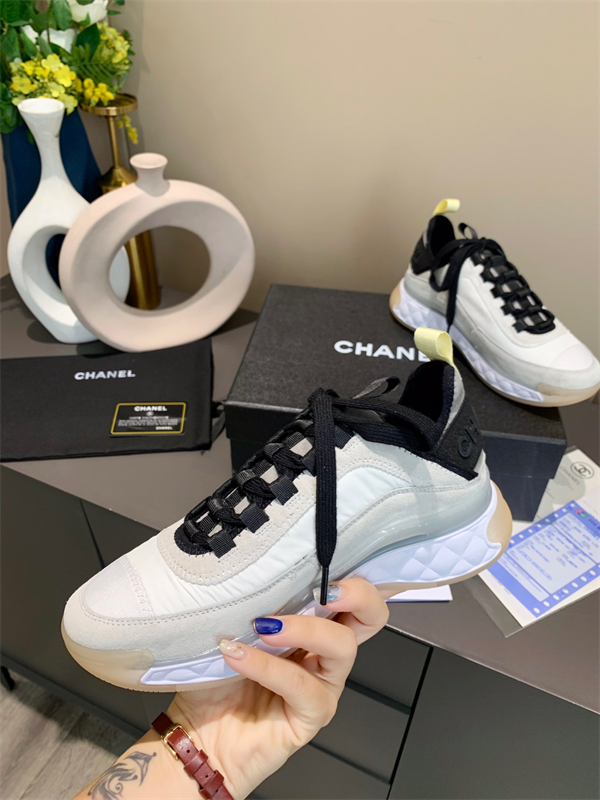 Chanel Sneakers detail 6