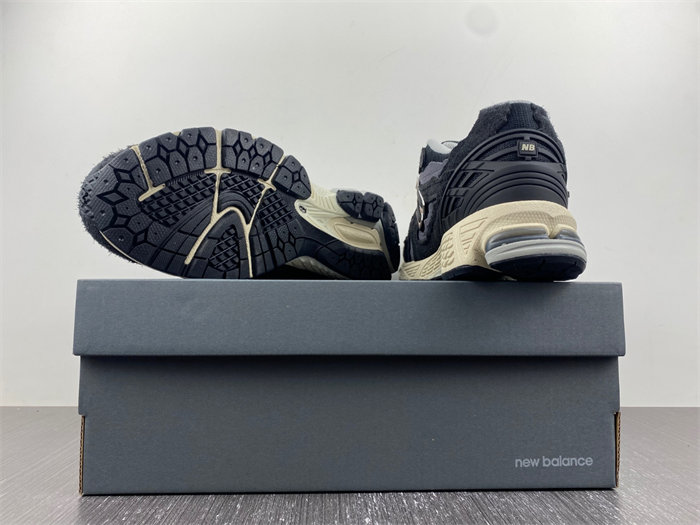 NB 1906D Protection Pack Black M1906DD detail 3