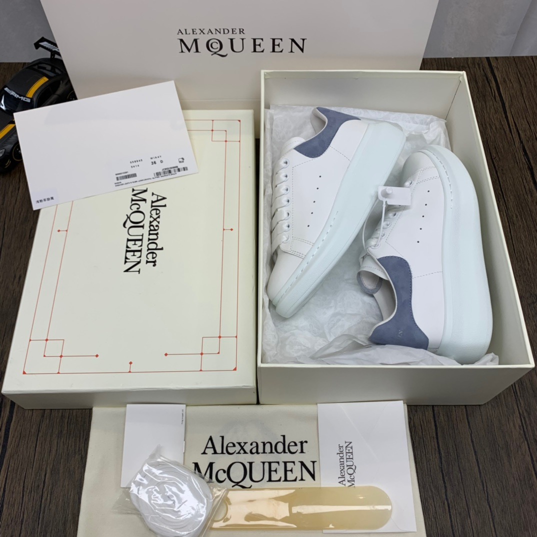 McQuen White Dream Blue 553770WHGP79048 detail 2