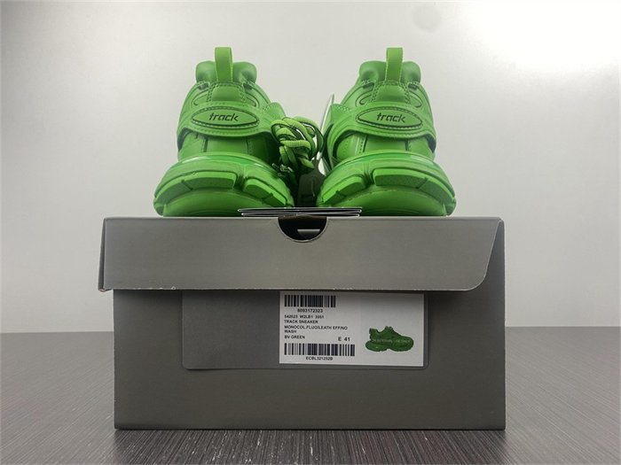 BLCG Track Green 542023 W2FB5 3331 detail 5