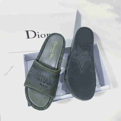 Dio Slipper detail 3