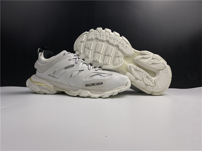 BLCG Track White Black 542023 W3AC1 9010 detail 3