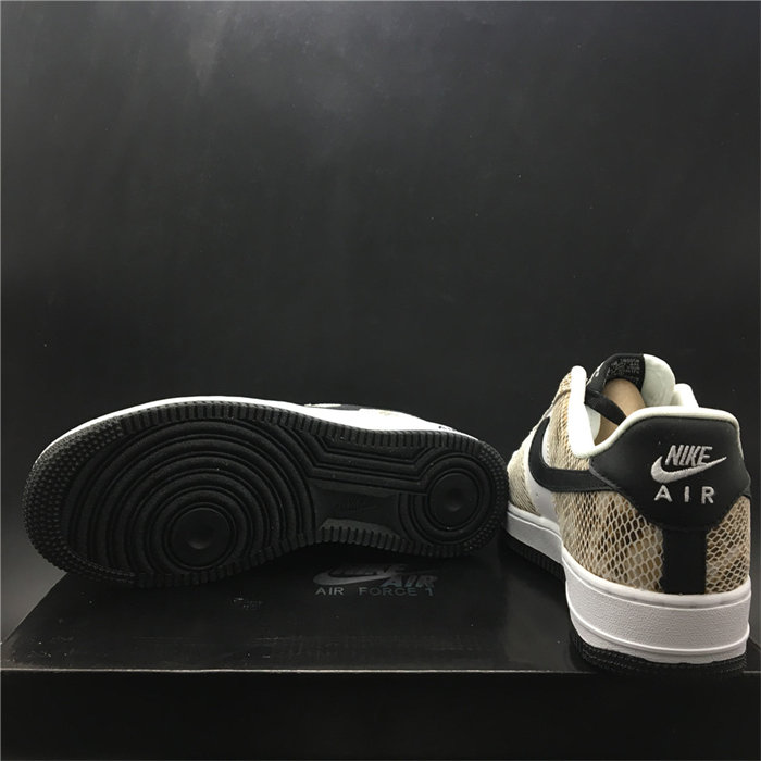NK Air Force 1 Low Retro Cocoa Snake 845053-104 detail 6