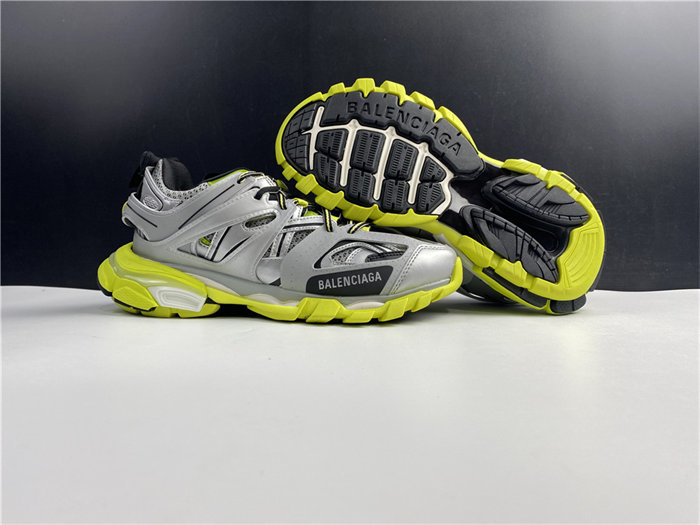 BLCG TRACK TRAINER GREY AND YELLOW 542023 W1GC1 1230 detail 3