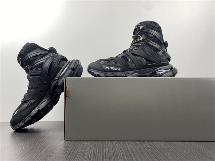 BLCG Track Hike Black Black White 654867 W3CP3 1000 detail 2