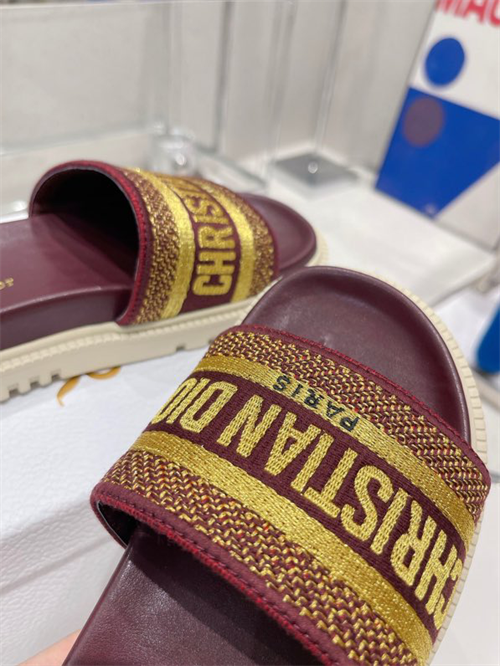 Dio Slipper detail 7