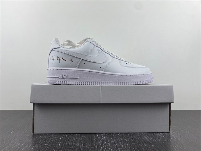 NK Air Force 1 Low '07 White CW2288-111 detail 4