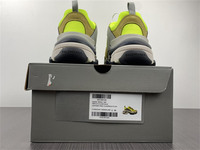 BLCG TRIPLE SNEAKER 524039 W09O3 1801 detail 5