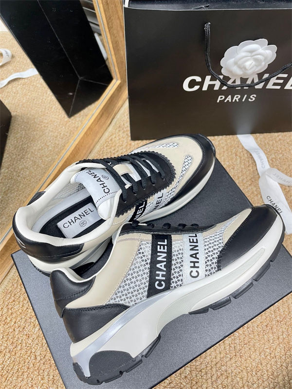 Chanel Sneakers detail 6