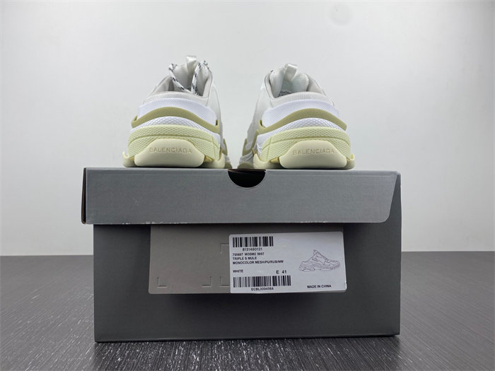 BLCG TRIPLE S 755686 W3SM2 9097 detail 5