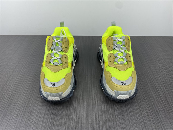 BLCG TRIPLE SNEAKER 524039 W09O3 1801 detail 4