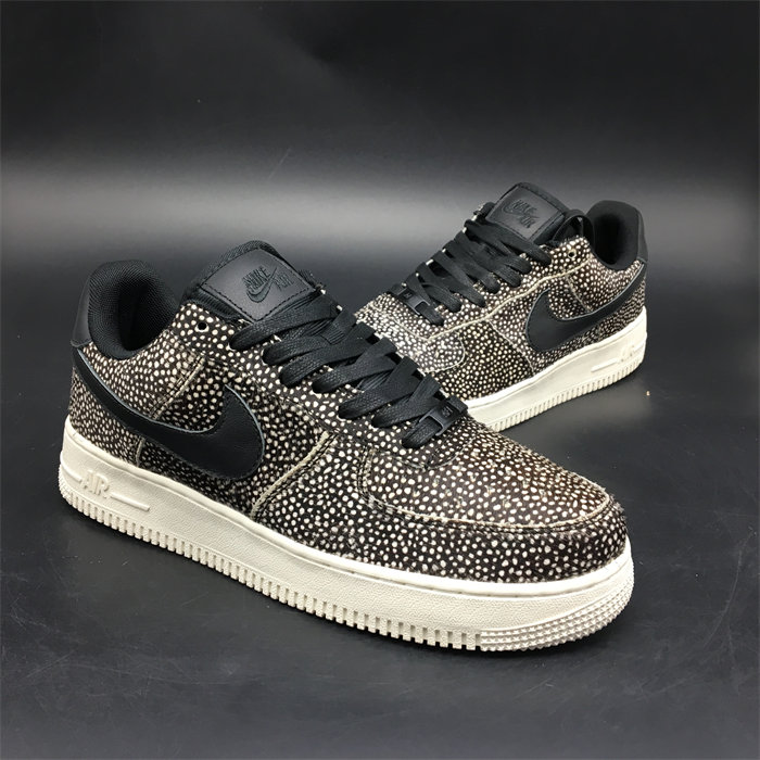 NK Air Force 1 898889-002 detail 6