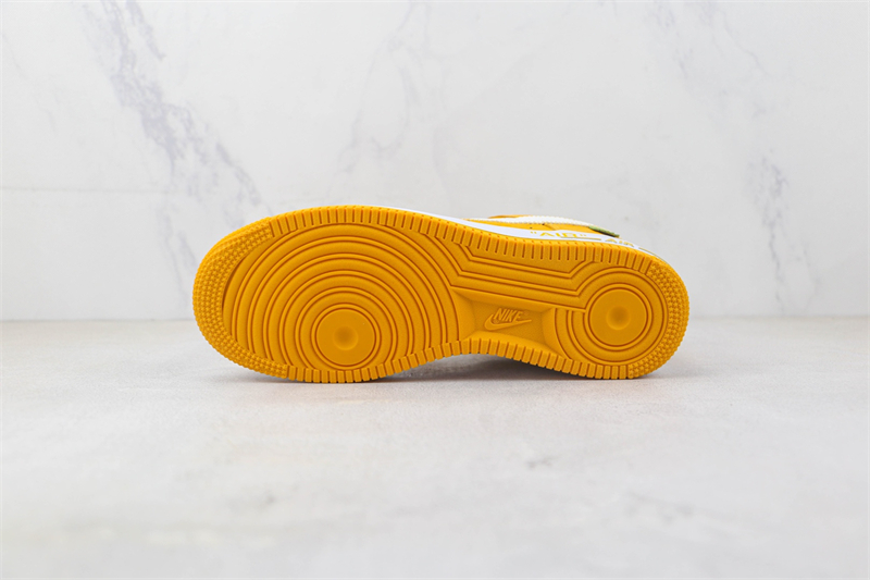 L X V x NK Air Force 1'07 Low Yellow/white/Monogram detail 7