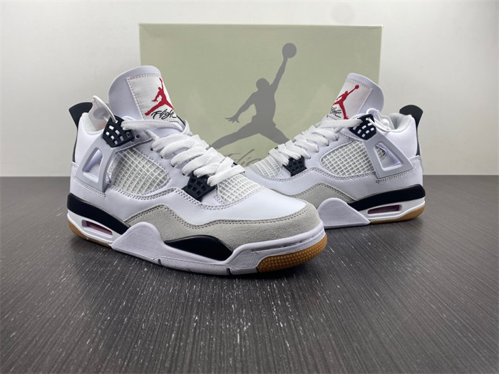 NK SB x Air JRD 4 DR5415-100