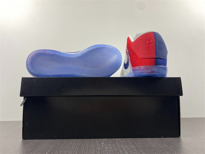 NK Kobe 11 Elite Low USA 822675-184 detail 6