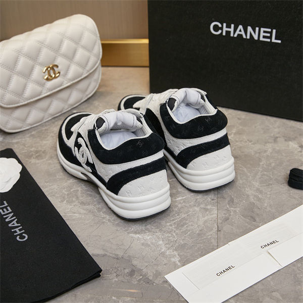 Chanel Sneakers detail 6