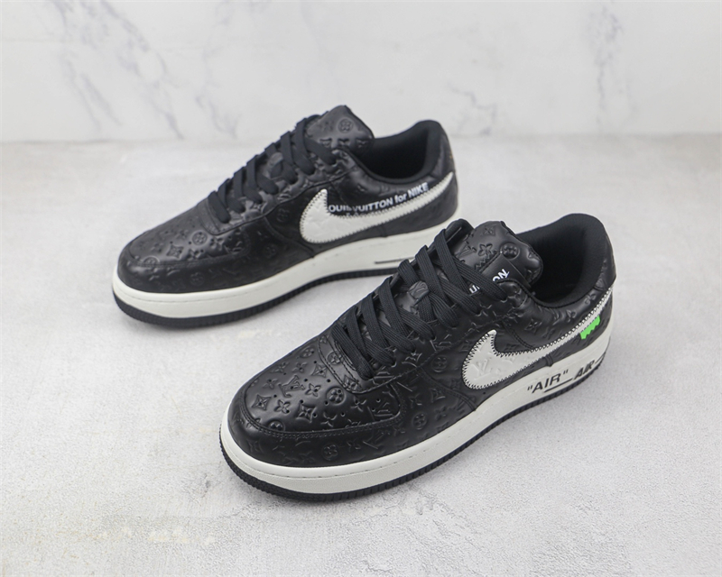 L X V x NK Air Force 1'07 Low Black/white/Monogram detail 6