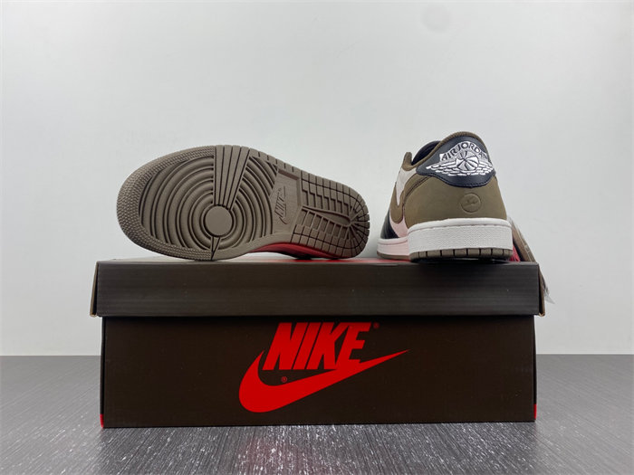 JRD 1 Retro Low OG SP Travis Scott DM7866-902 detail 3
