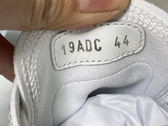 B23 Oblique low Sneakers T004801-1068 detail 11