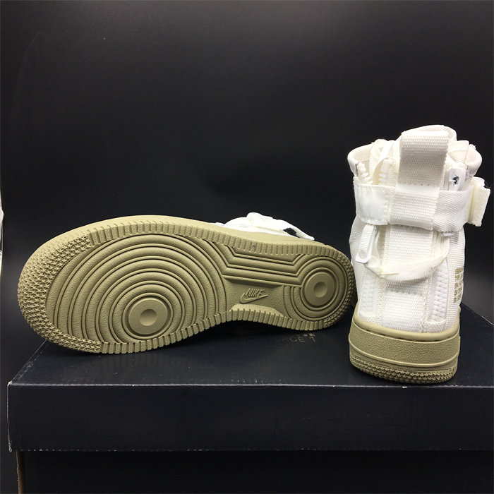 NK SF Air Force 1 Mid Ivory Olive 917753-101 detail 6