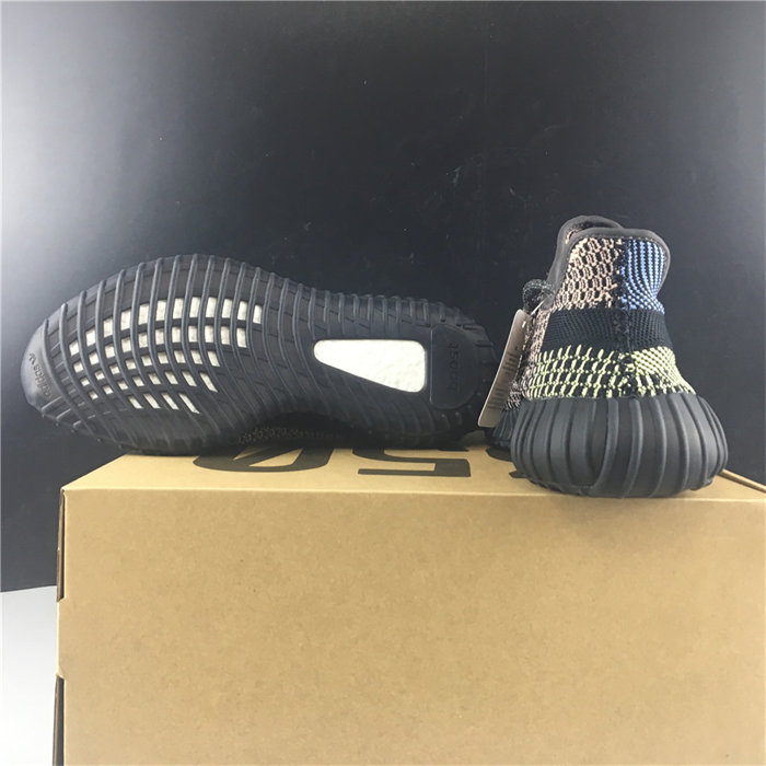 ADS Yeezy Boost 350 V2 Yecheil (Non-Reflective) FW5190 detail 6