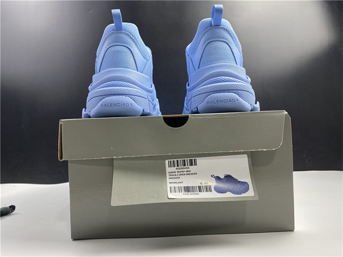 BLCG Triple S Light Blue 524039 W2FW1 4800 detail 5