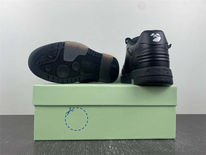 OW OOO Low Tops "For Walking" Black White OMIA189S21LEA0041001 detail 3