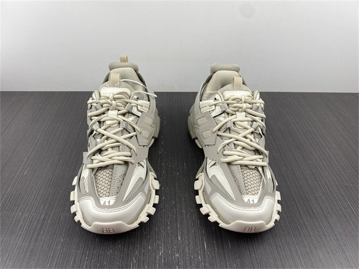 BLCG Track Recycled Sole Beige 542023 W3FE4 9697 detail 4
