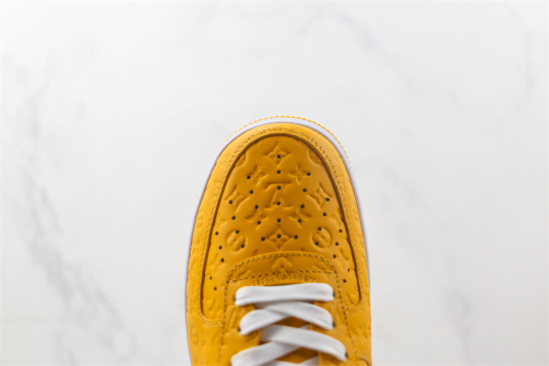 L X V x NK Air Force 1'07 Low Yellow/white/Monogram detail 4