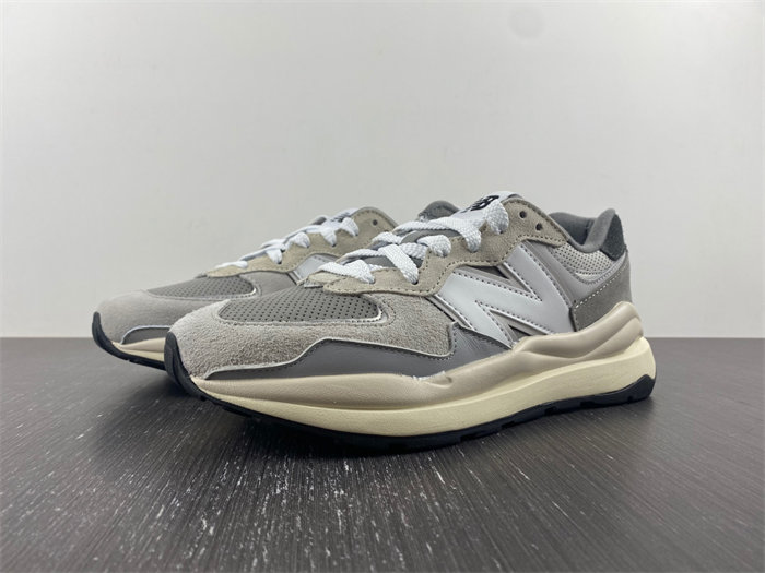 NB 57/40 Grey Day M5740TA detail 7