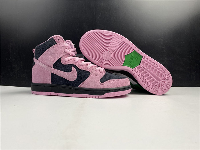 NK SB Dunk High Invert Celtics CU7349-001