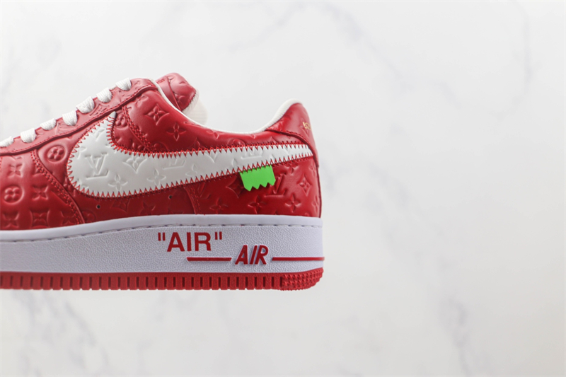 L X V x NK Air Force 1'07 Low Red/white/Monogram detail 4