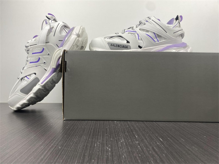 BLCG TRACK SNEAKER 542023 W3GC3 0225 detail 2