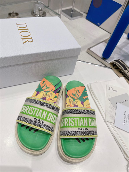 Dio Slipper detail 3
