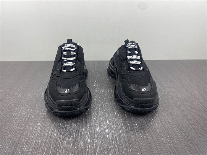 BLCG TRIPLE S 755686 W3SM2 1000 detail 6