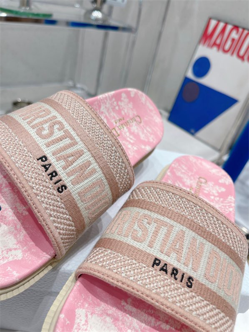 Dio Slipper detail 4
