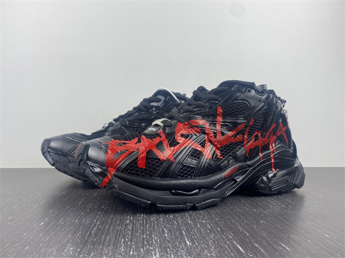 BLCG Runner Black Red detail 7