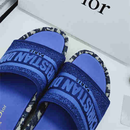 Dio Slipper detail 5