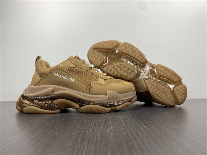 BLCG Triple S Clear Sole Brown 541624 W2GA1 2706 detail 3