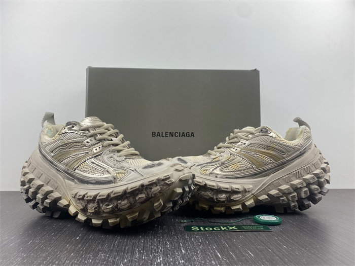 BLCG Defender Beige 685611 W2RAF 9700