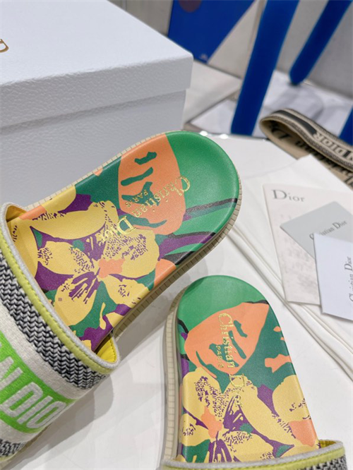 Dio Slipper detail 6