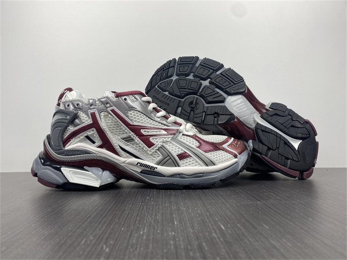 BLCG Runner Burgundy 677402 W3RB3 9069 detail 3