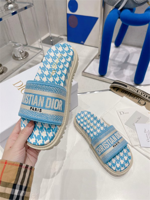 Dio Slipper detail 4