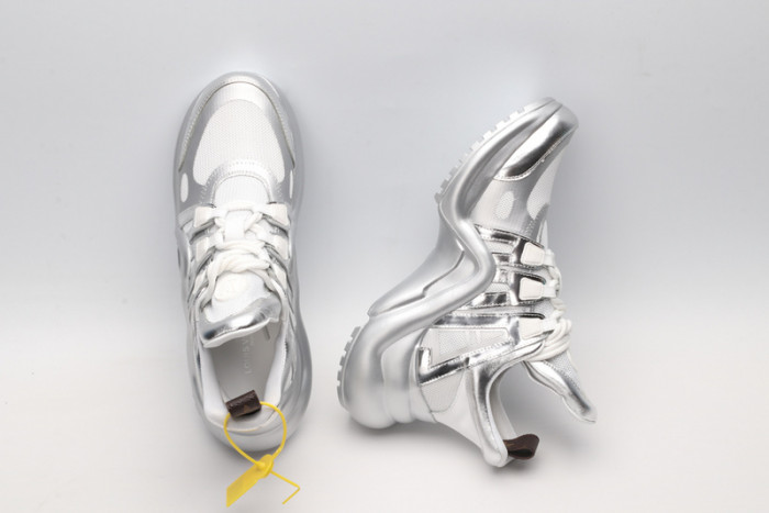 L x V snekaers L000005 detail 3