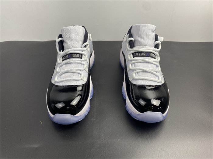 JRD 11 Retro Low Concord 528895-153 detail 4