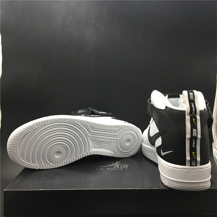 NK Air Force 1 Mid Utility White Black 804609-103 detail 6