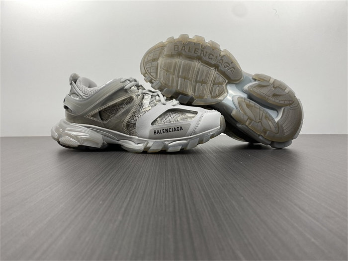 BLCG Track Clear Sole Gray 647742 W3BM4 1200 detail 3