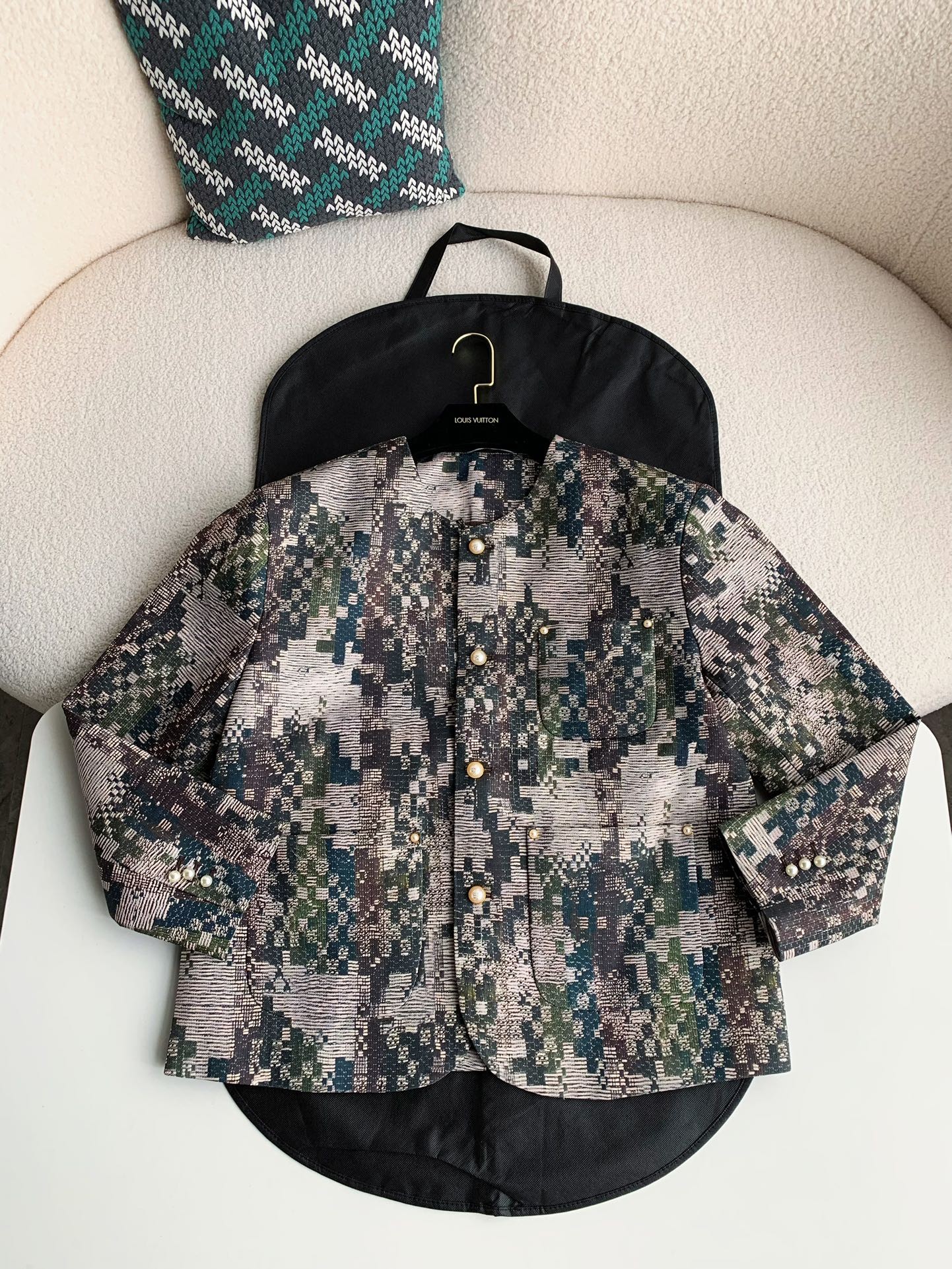 L X V  Jackets
