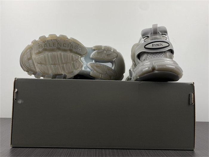BLCG Track Clear Sole Gray 647742 W3BM4 1200 detail 6
