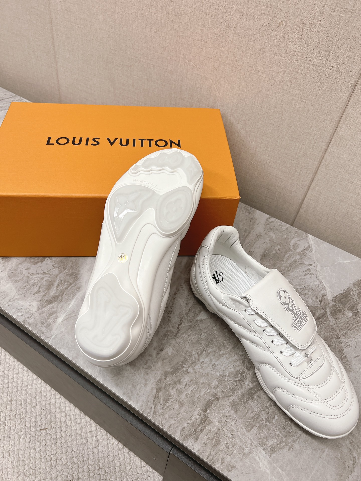 L X V SNEAKERS detail 9